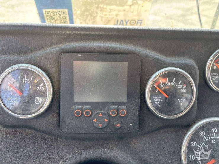 2017-autocar-xpeditor-image-26