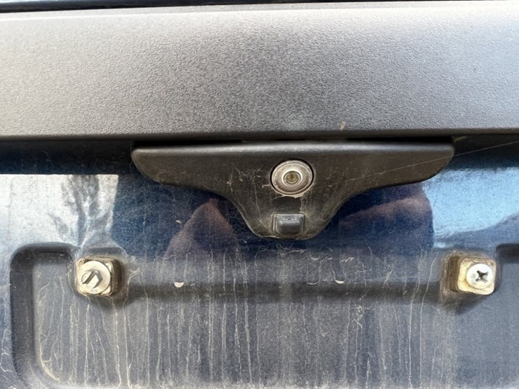 2017-ford-explorer-image-19