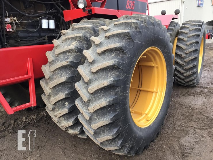 1983-versatile-835-image-17