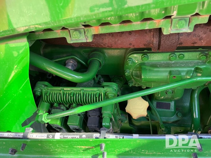 2019-john-deere-r4038-image-59