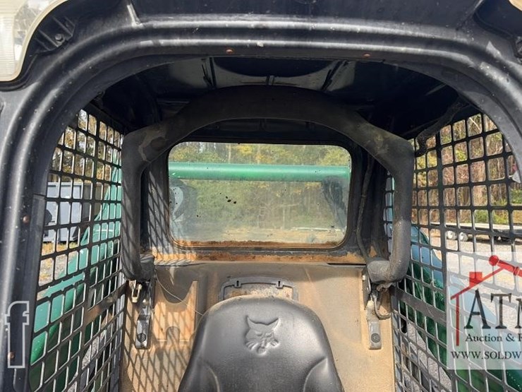 2016-bobcat-t590-image-20