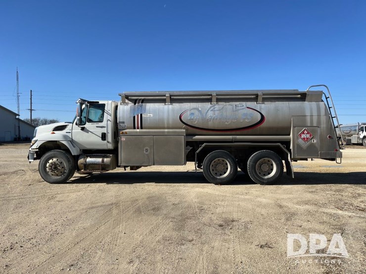 2010-ihc-workstar-petroleum-truck-(jn3389,-unit-487)-image-14