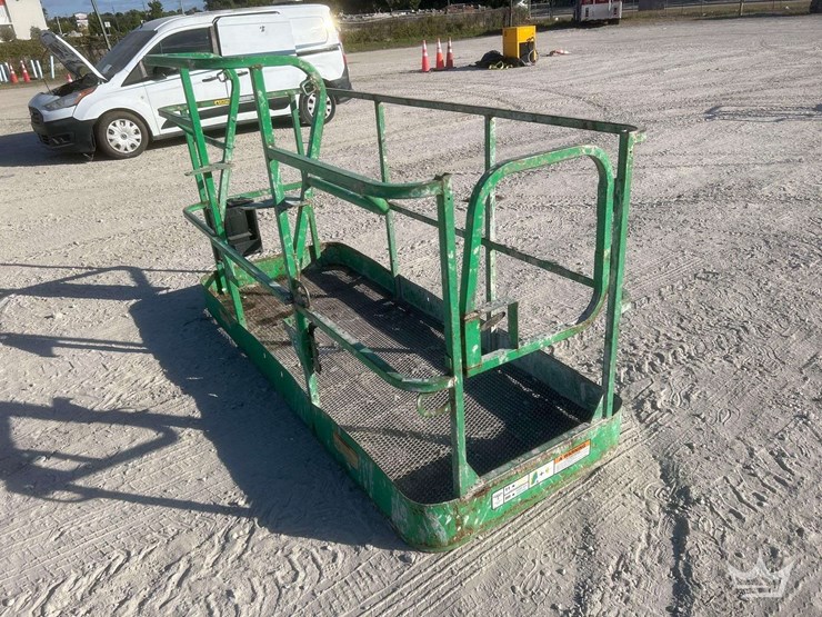 72in-forklift-safety-basket-image-2