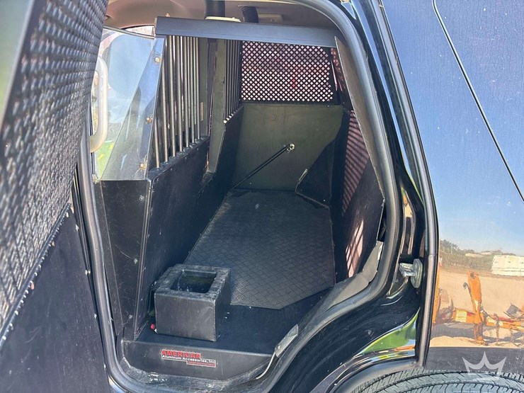 2014-chevrolet-tahoe-image-11