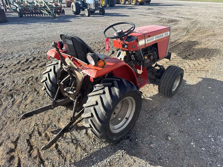 massey-ferguson-1010-image-4