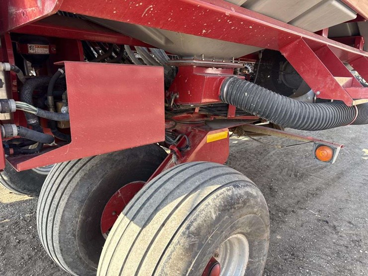 case-ih-1250-image-15