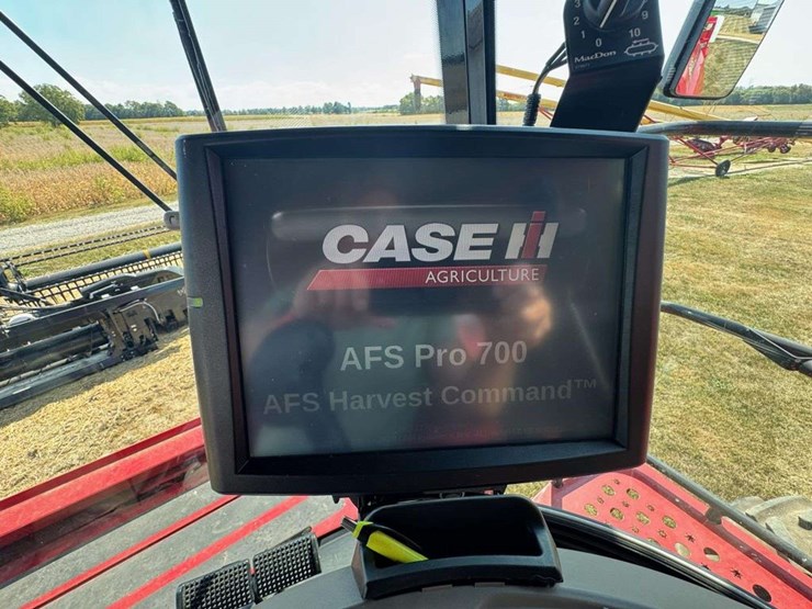 2019-case-ih-7250-image-28