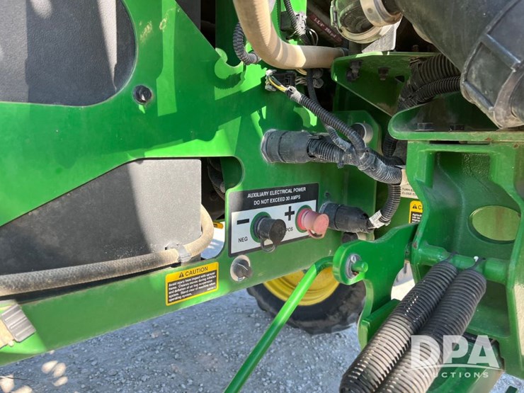 2019-john-deere-r4038-image-51