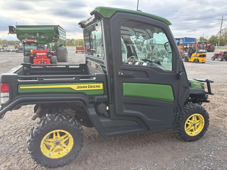 john-deere-gator-image-6