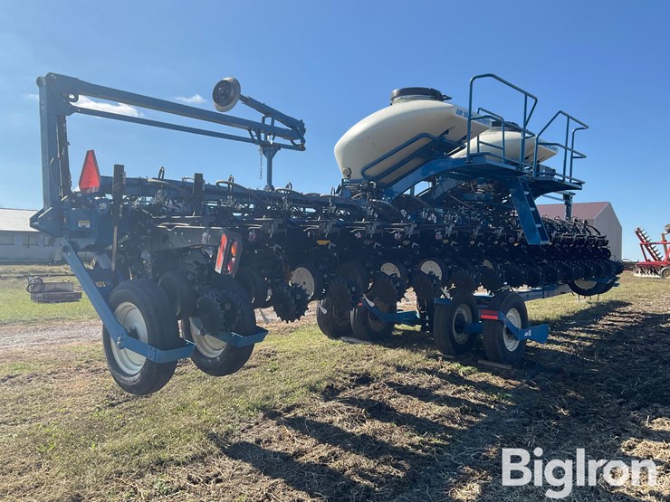 2012-kinze-3660-image-5