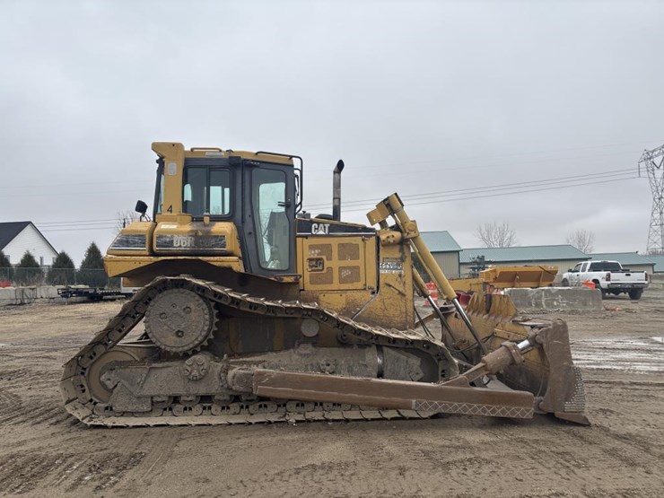 2001-caterpillar-d6r-lgp-image-5