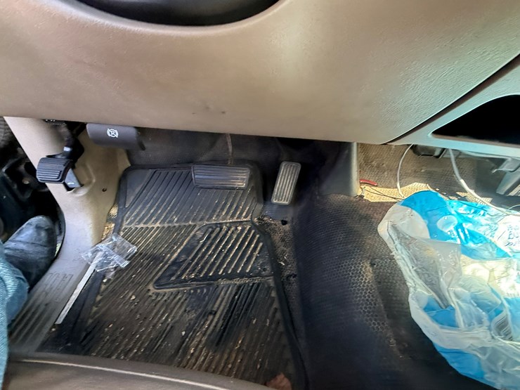 2004-link-175-image-5