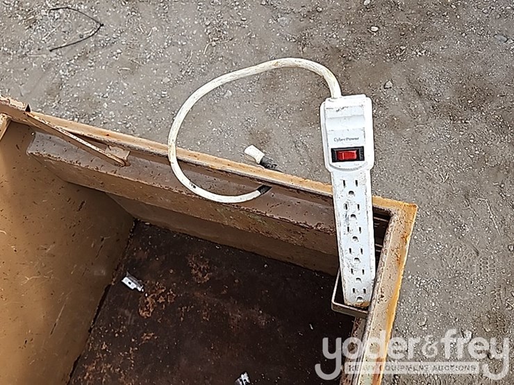 knaack-48"-gang-box-image-8