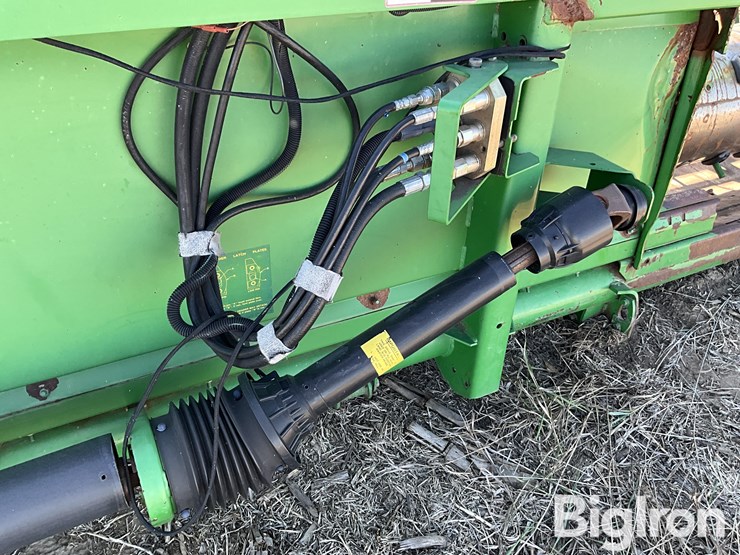 2004-john-deere-630f-image-16