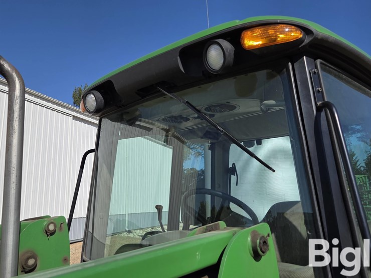 2007-john-deere-6415-image-10
