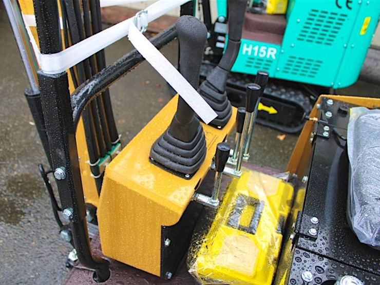 2025-cfg-industrial-mini-excavator-m/n--h12r-image-9