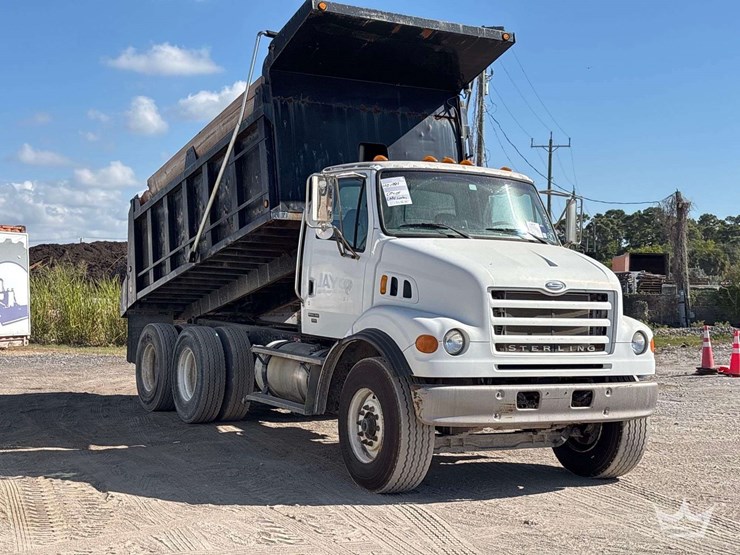 sterling-dump-truck-image-2