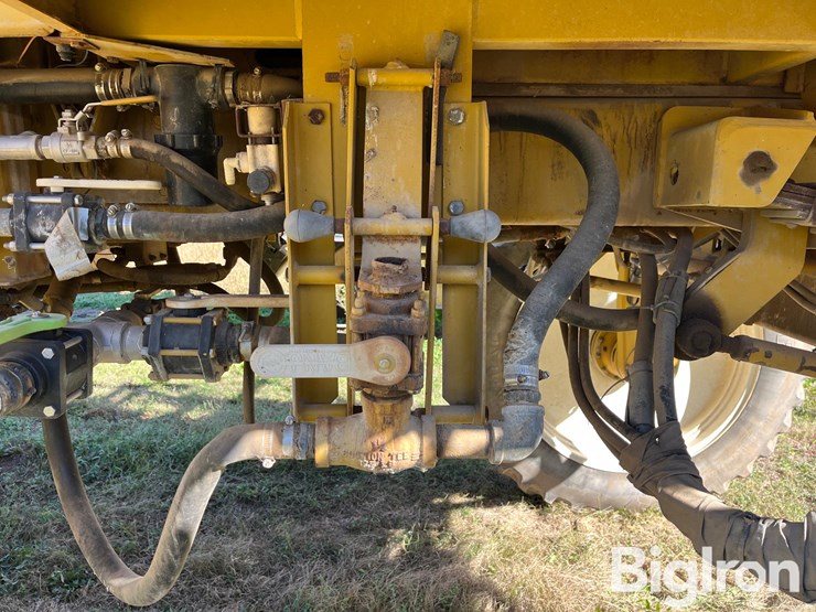 ag-chem-rogator-664-image-10