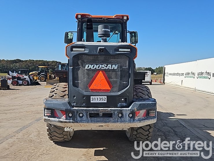 doosan-dl220-image-21