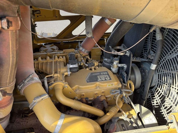 caterpillar-d6n-lgp-image-32