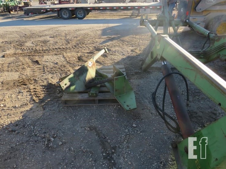 john-deere-158-image-6