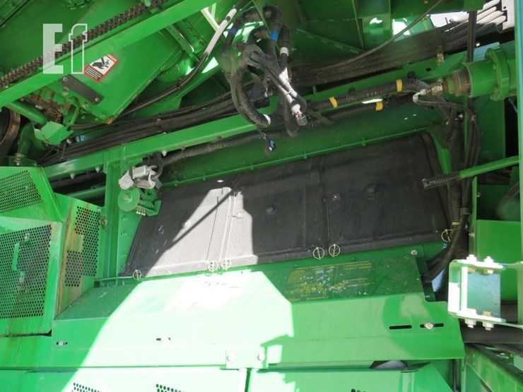 2012-john-deere-s660-image-11