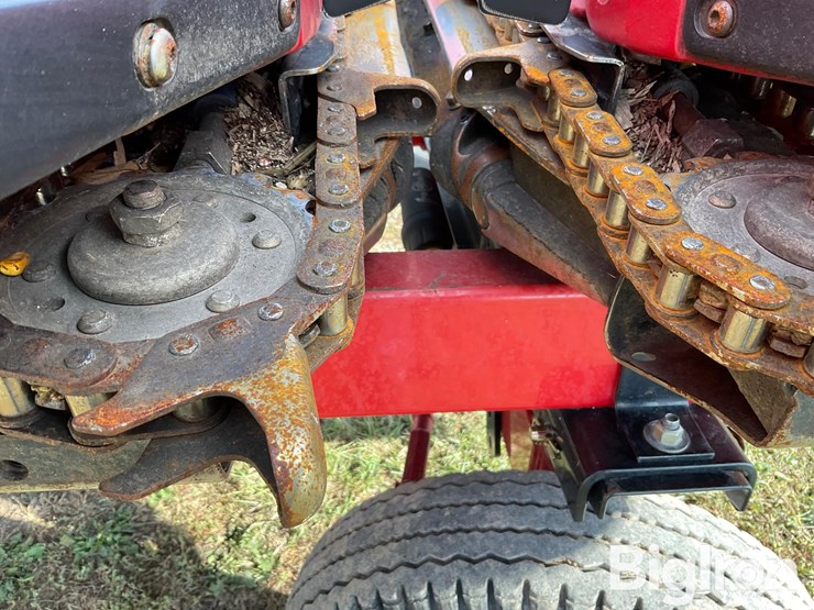 2014-unverferth-ht25-image-16