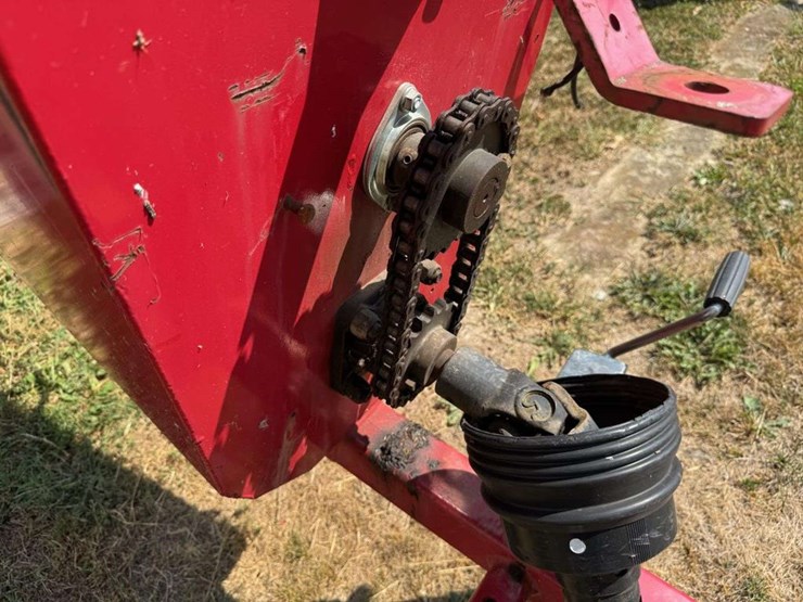 westfield-mkx-100-73-swing-out-auger-image-7