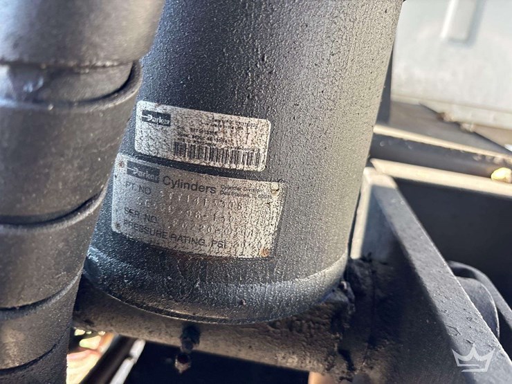 sterling-dump-truck-image-5