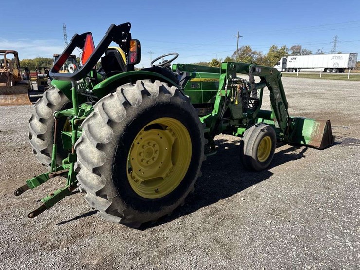 john-deere-5075m-image-5