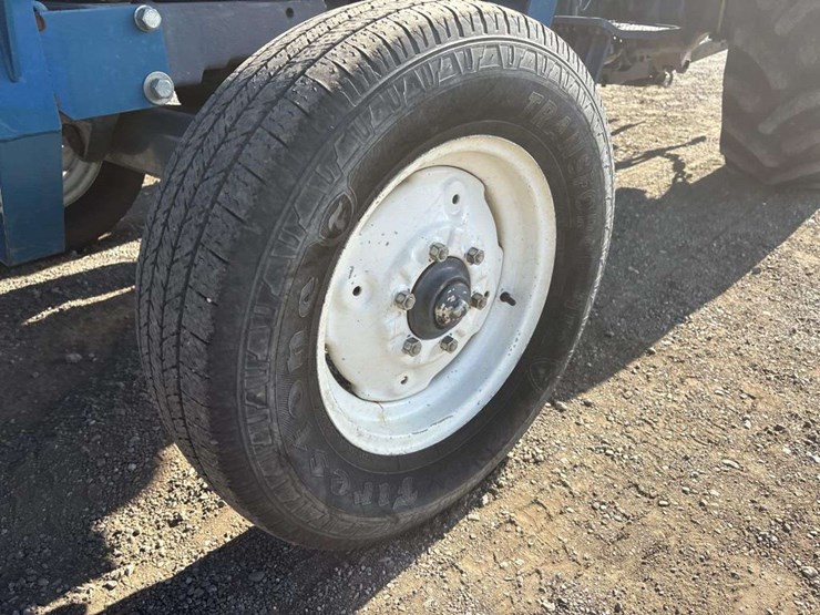 new-holland-3430-image-13