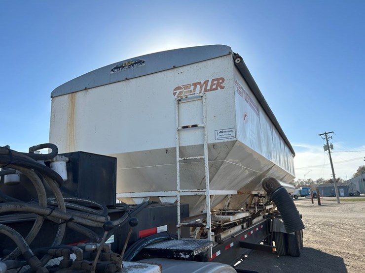 2006-b-b-dry-tender-trailer-(cp1300,-unit-169)-image-34
