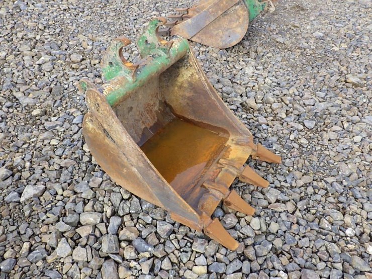 john-deere-24-image-2