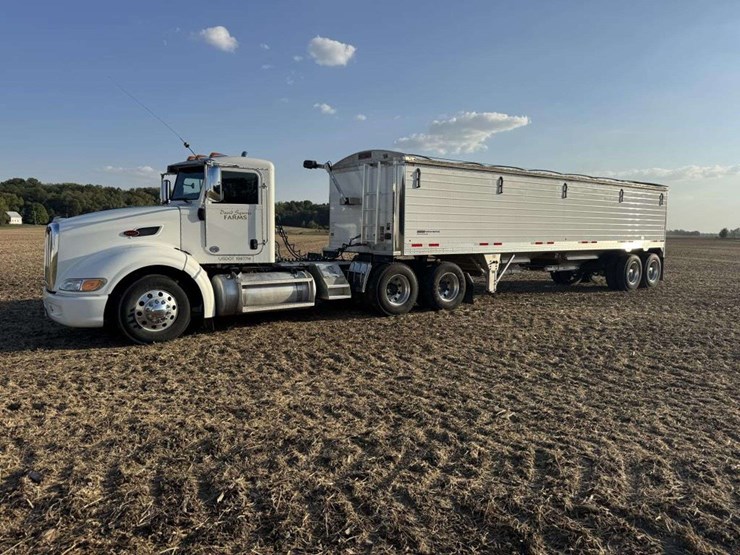 2014-peterbilt-386-image-2