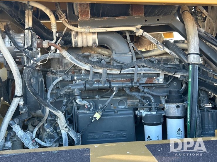 2012-terra-gator-8400b-dry-floater-(ls0482)-image-47