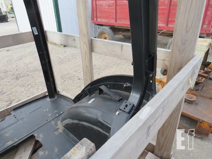 john-deere-8320-image-6