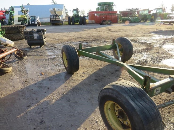 john-deere-1075-image-3