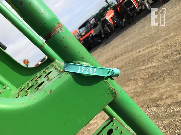 1992-john-deere-9500-image-22