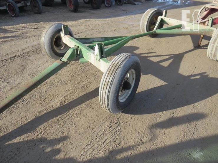 john-deere-1065-image-1