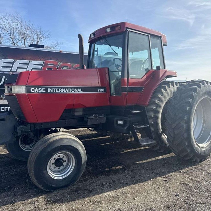CASE IH 7110
