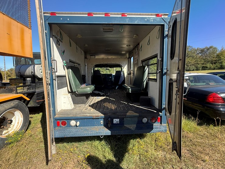 1991-chevrolet-c30-image-14