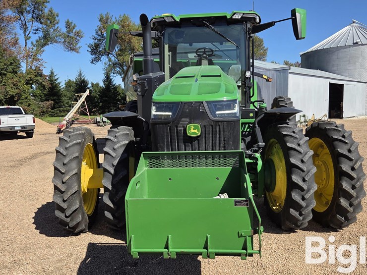 2021-john-deere-8r-250-image-2