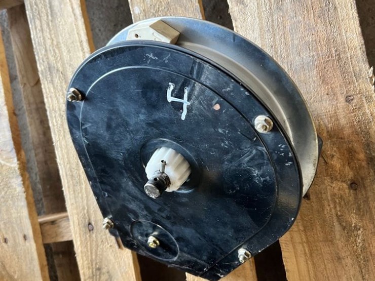 john-deere-7200-image-4