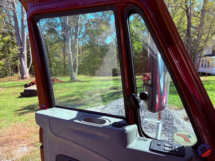 2017-international-prostar-image-84