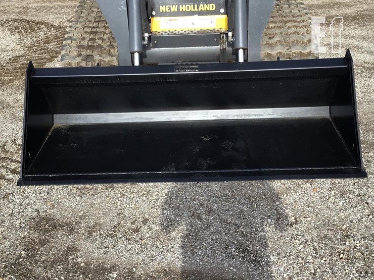 2023-new-holland-c345-image-9