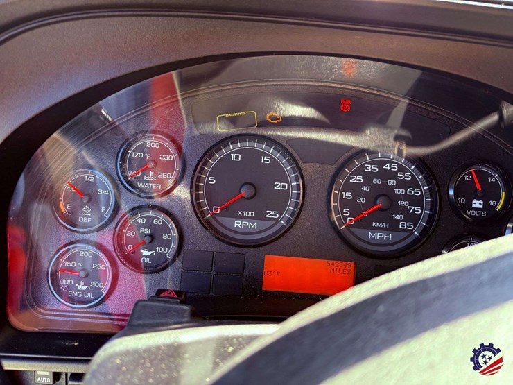 2017-international-prostar-image-76