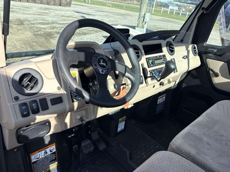 2020-john-deere-2020-image-17