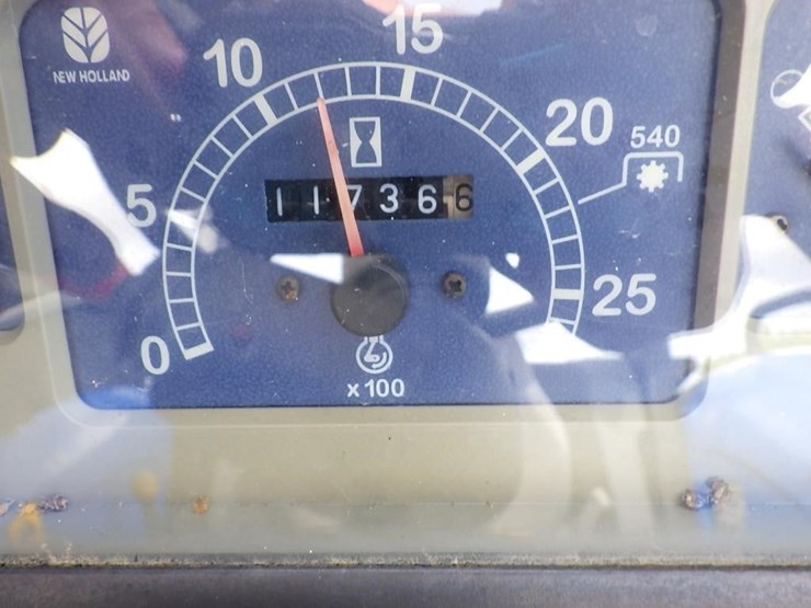 new-holland-tn60a-image-17