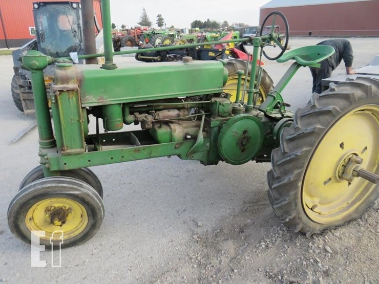 john-deere-a-image-1