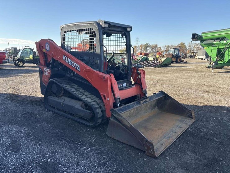 kubota-svl65-2-image-10